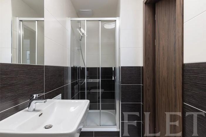 Pronájem bytu 1+kk, Praha - Třebonice, Thomasova, 33 m2