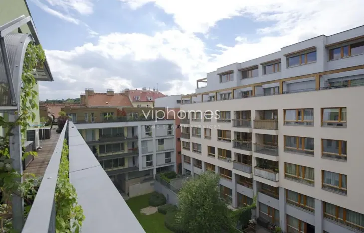 Pronájem bytu 5+kk, Praha - Smíchov, Astlova, 145 m2