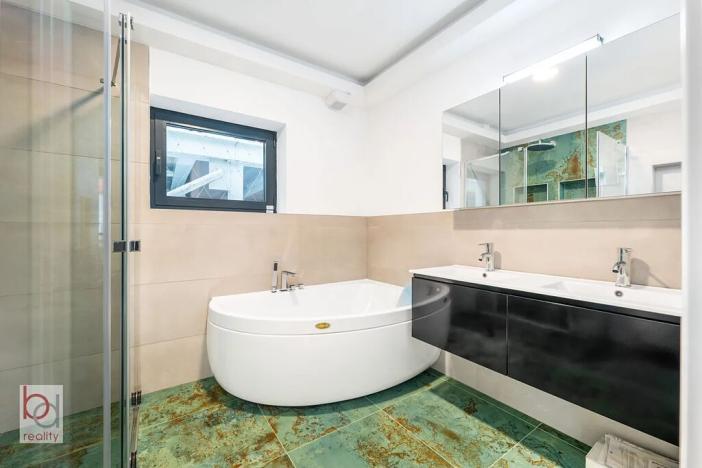 Pronájem bytu 3+kk, České Budějovice, Rudolfovská tř., 72 m2