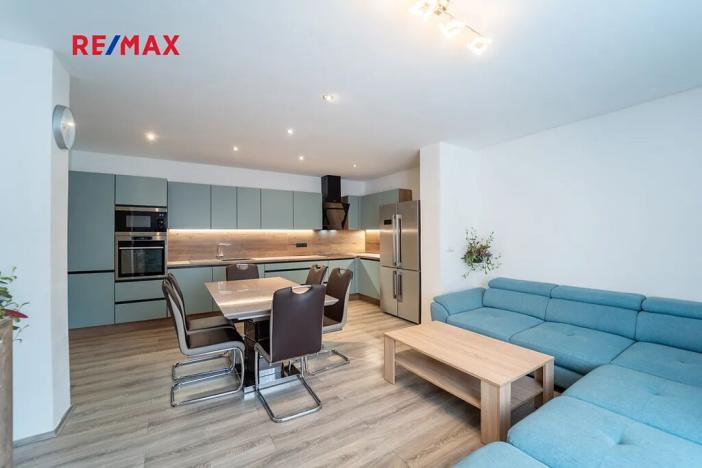 Prodej rodinného domu, Praha - Ďáblice, Legionářů, 197 m2