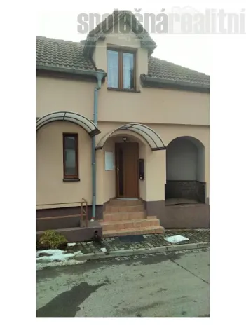 Pronájem bytu 1+kk, Holubice, Na Hrázi, 25 m2