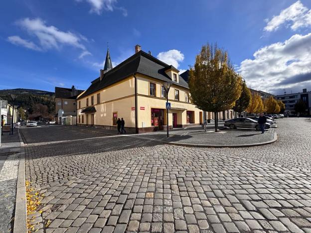 Pronájem bytu 1+1, Jeseník, Masarykovo nám., 45 m2