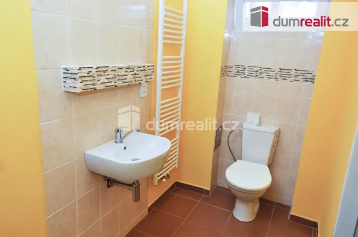 Pronájem bytu 1+kk, Kladno, Korychova, 17 m2