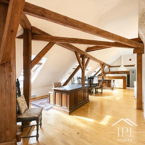 Pronájem kanceláře, Praha - Holešovice, Dukelských hrdinů, 176 m2