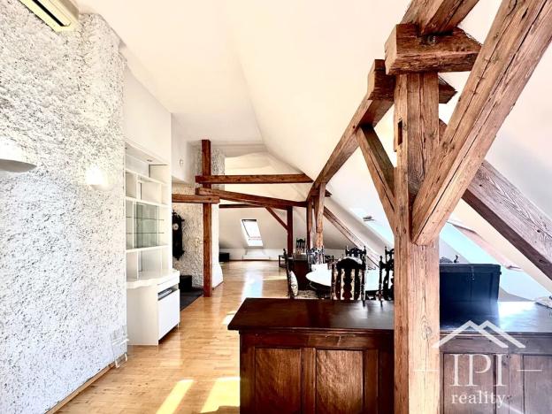 Pronájem kanceláře, Praha - Holešovice, Dukelských hrdinů, 176 m2