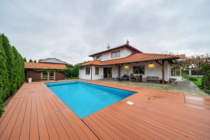 Prodej vily, Jesenice, Jiřinková, 330 m2