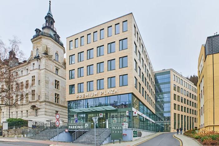 Pronájem kanceláře, Karlovy Vary, Moskevská, 100 m2