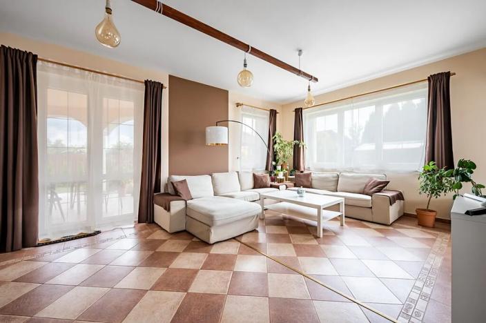 Dražba rodinného domu, Divišov, Vrcha II, 674 m2