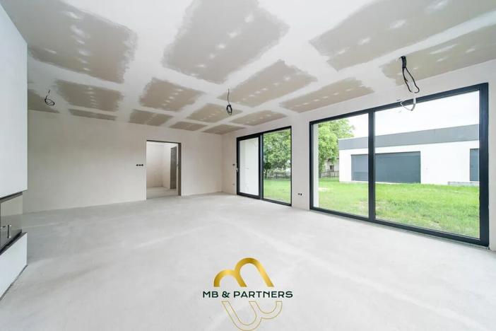 Prodej komerční nemovitosti, Doubravička, 195 m2