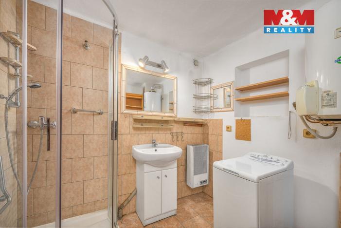 Prodej chalupy, Ronov nad Doubravou, U stadionu, 111 m2