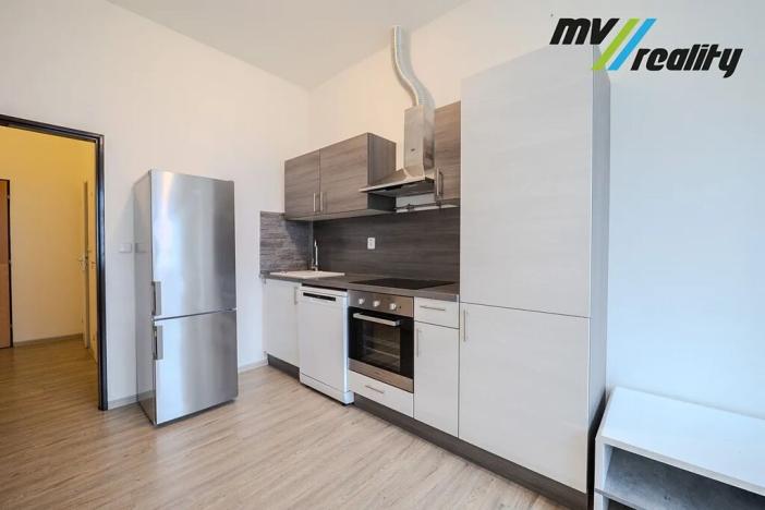 Prodej bytu 1+1, Milovice, Topolová, 44 m2