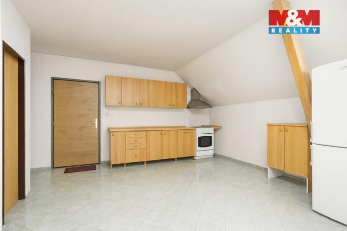 Prodej rodinného domu, České Velenice, třída Čsl. legií, 199 m2