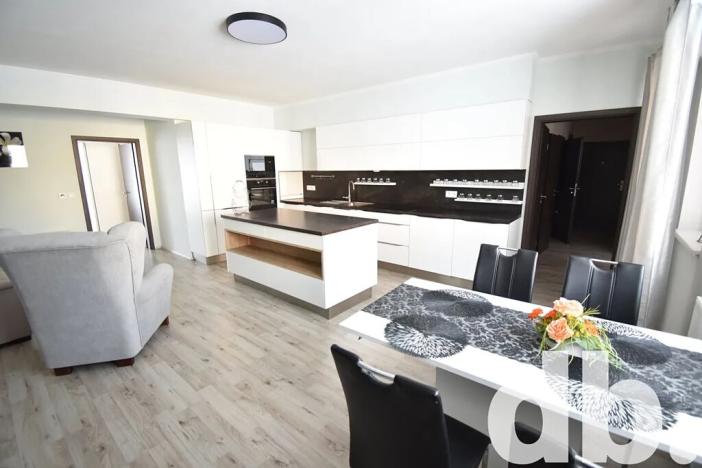 Pronájem bytu 3+kk, Karlovy Vary, Kosmonautů, 110 m2