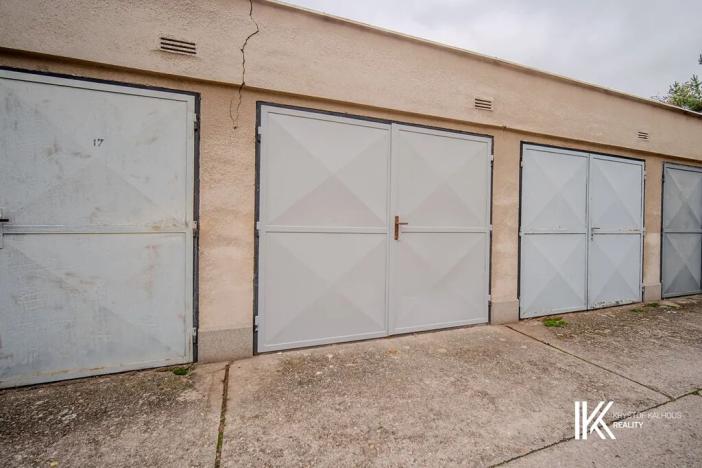 Prodej garáže, Pardubice, Trnovská, 18 m2