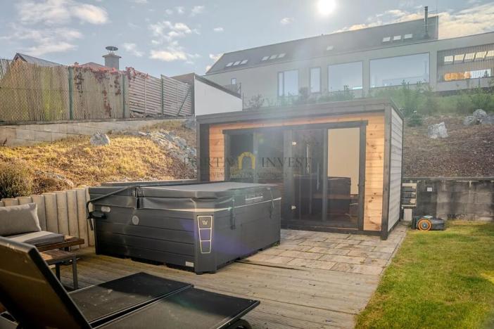 Prodej rodinného domu, Plzeň, 234 m2