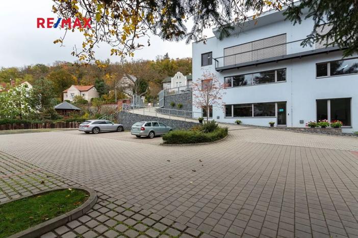 Pronájem kanceláře, Praha - Hodkovičky, Pod kopcem, 117 m2