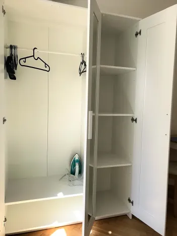 Pronájem bytu 1+kk, Praha, Slezská, 30 m2