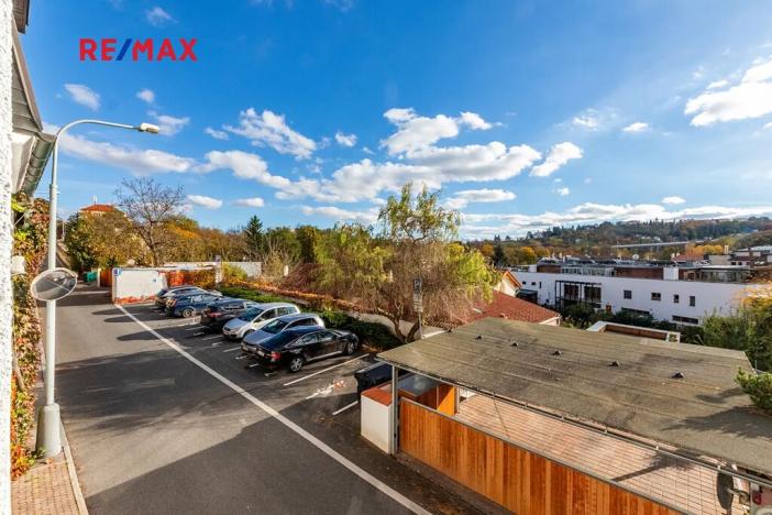 Prodej bytu 1+kk, Praha - Hlubočepy, Pod Žvahovem, 17 m2