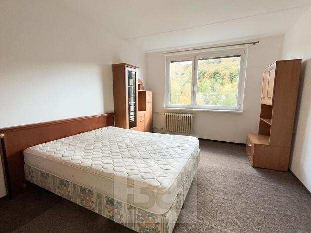 Pronájem bytu 2+kk, Karlovy Vary, Lidická, 38 m2