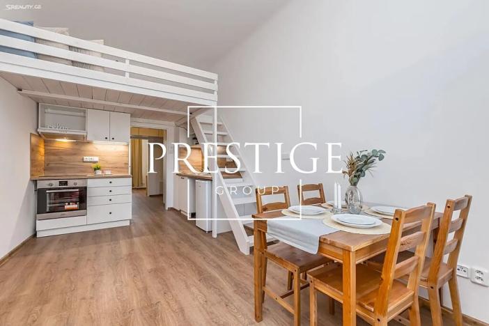 Pronájem bytu 2+kk, Praha - Vyšehrad, Vratislavova, 39 m2