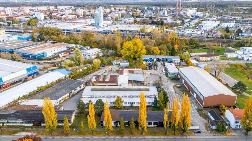 Dražba výrobních prostor, Hodonín, třída Bří Čapků, 2000 m2