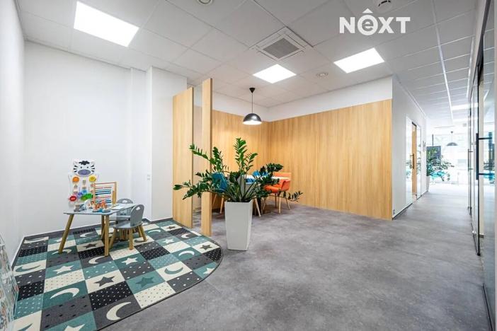 Pronájem obchodního prostoru, Pardubice, Na Spravedlnosti, 200 m2