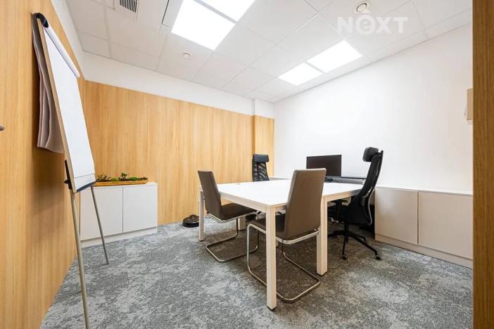 Prodej obchodního prostoru, Pardubice, Na Spravedlnosti, 200 m2