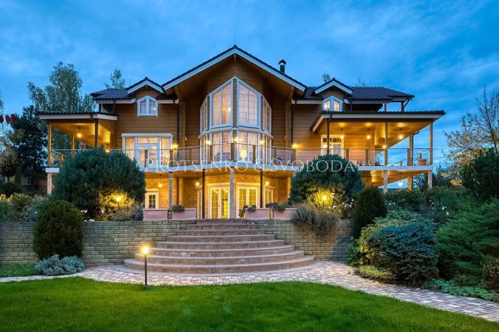 Prodej rodinného domu, Dublovice, 750 m2