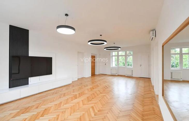 Pronájem bytu 3+1, Praha - Dejvice, 137 m2