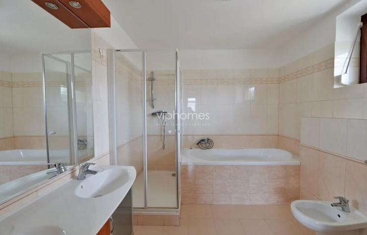 Pronájem rodinného domu, Praha - Nebušice, 360 m2