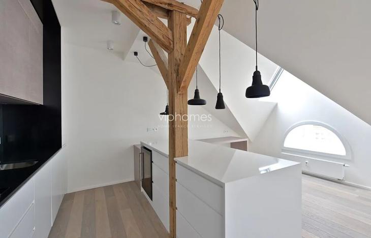 Pronájem bytu 3+kk, Praha - Vinohrady, náměstí Jiřího z Poděbrad, 112 m2