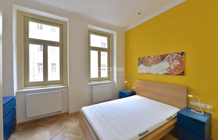 Pronájem bytu 2+kk, Praha - Nové Město, Soukenická, 67 m2