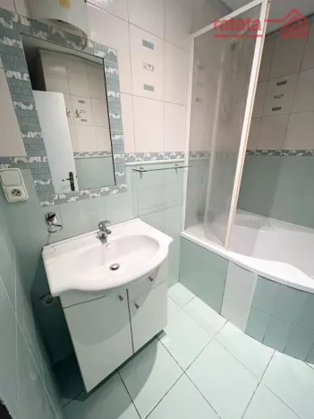 Pronájem bytu 2+1, Chomutov, Dřínovská, 59 m2