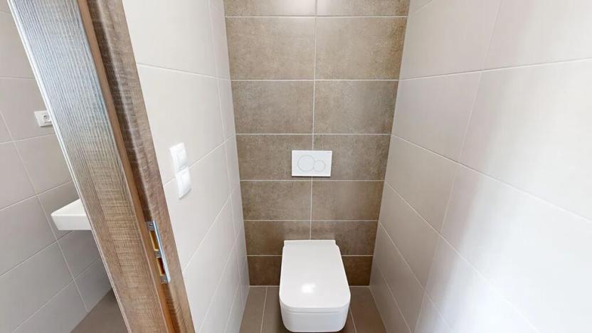 Pronájem obchodního prostoru, Kolín, Janovická, 28 m2