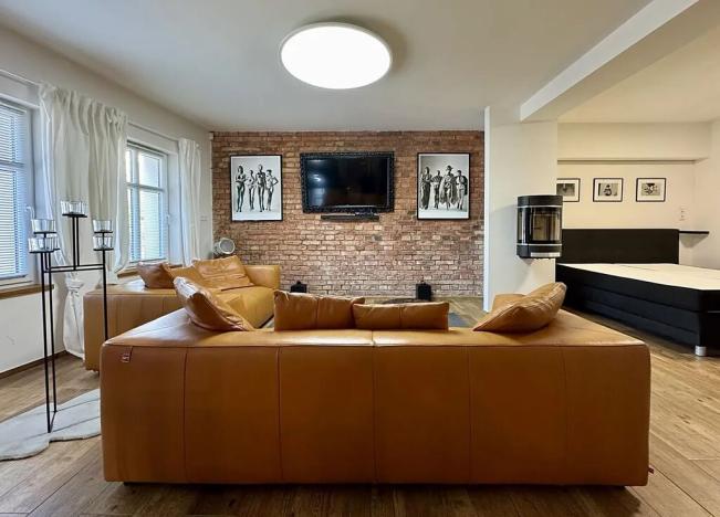 Pronájem bytu 2+kk, Liberec, Vrabčí, 96 m2