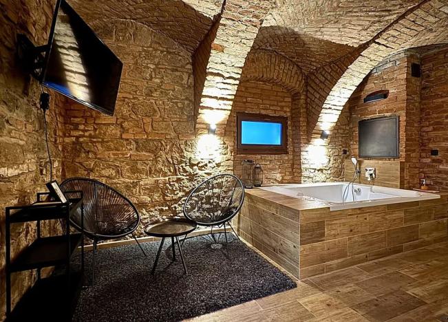 Pronájem bytu 2+kk, Liberec, Vrabčí, 96 m2