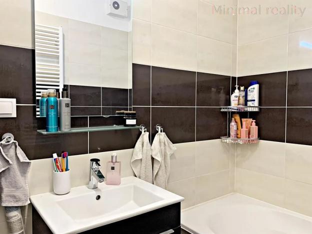 Pronájem bytu 2+kk, Brno, Novodvorská, 58 m2