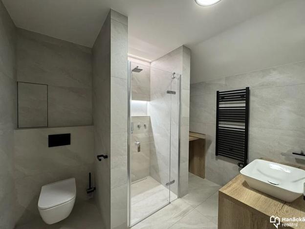 Pronájem bytu 2+kk, Olomouc, Rejskova, 56 m2