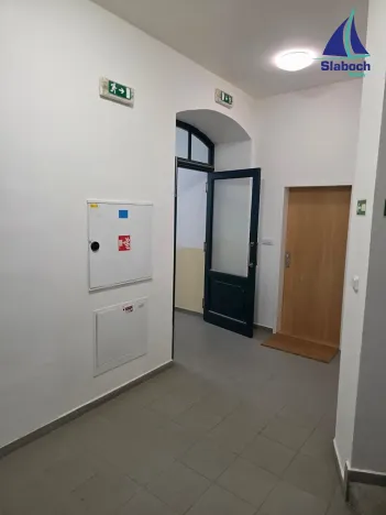 Prodej bytu 2+kk, Praha - Vysočany, Spojovací, 50 m2