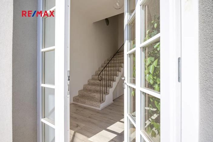 Prodej bytu 4+kk, Vráž, Nad Loděnicí, 104 m2