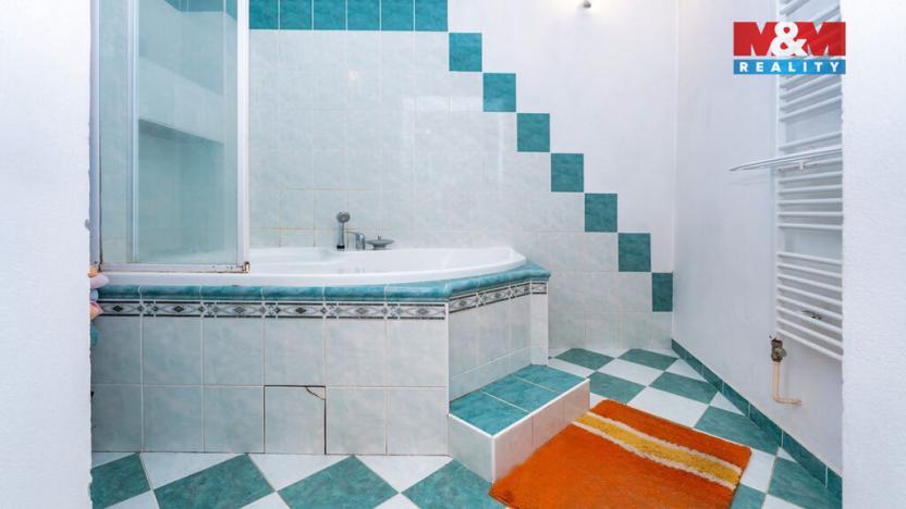 Prodej rodinného domu, Brno - Komárov, Plotní, 480 m2