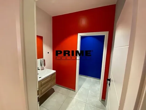 Pronájem kanceláře, Praha - Nové Město, Soukenická, 136 m2