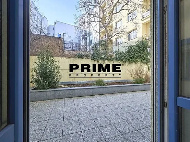 Pronájem kanceláře, Praha - Nové Město, Klimentská, 169 m2