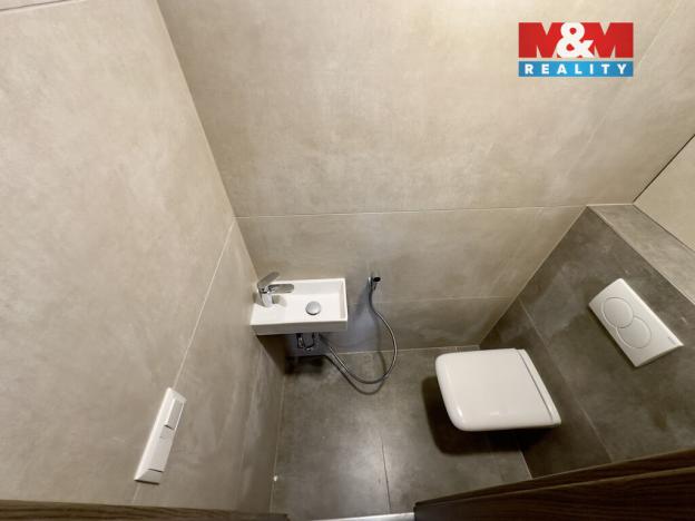 Pronájem bytu 3+kk, Praha - Strašnice, Pod strání, 71 m2