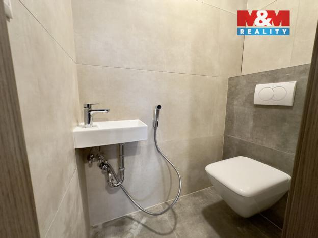 Pronájem bytu 3+kk, Praha - Strašnice, Pod strání, 71 m2