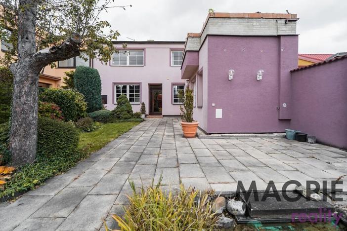 Prodej rodinného domu, Praha - Čakovice, Vyhlídkova, 243 m2