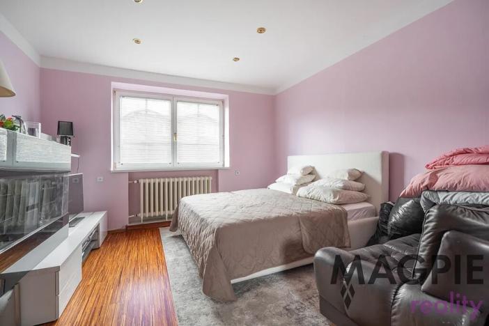 Prodej rodinného domu, Praha - Čakovice, Vyhlídkova, 243 m2