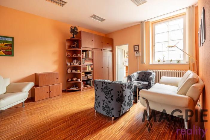 Prodej rodinného domu, Praha - Čakovice, Vyhlídkova, 243 m2