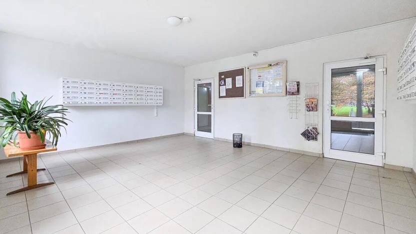 Pronájem bytu 2+1, Praha - Strašnice, Křenická, 60 m2