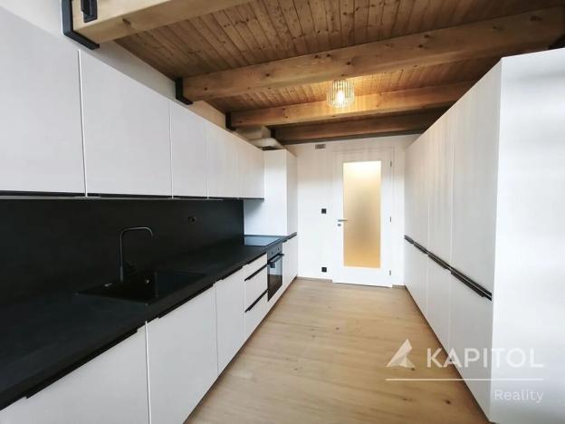 Pronájem bytu 2+kk, Praha - Vysočany, Kolbenova, 53 m2